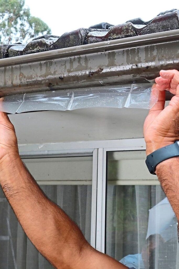 Gutter Repairs and Fixes Tailored